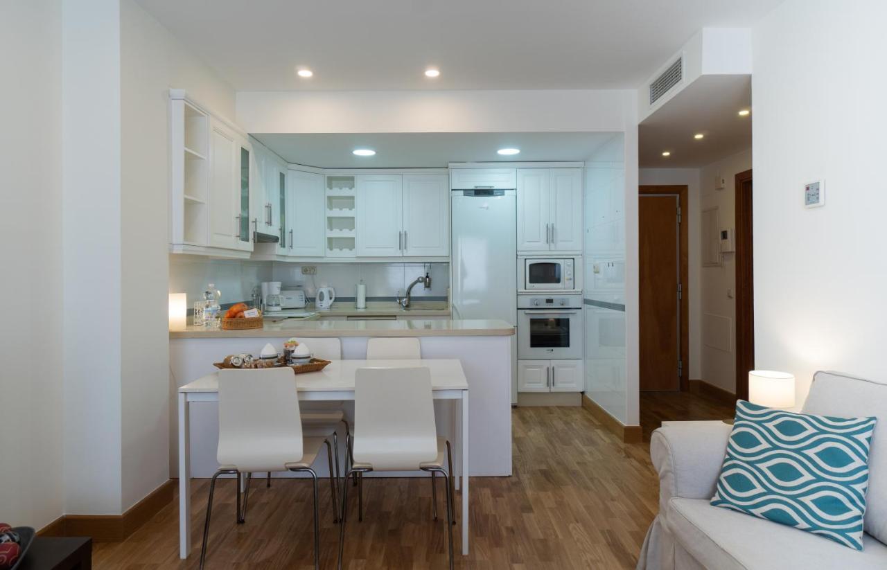 Apartamento Málaga Centro Maria Zambrano Exterior foto