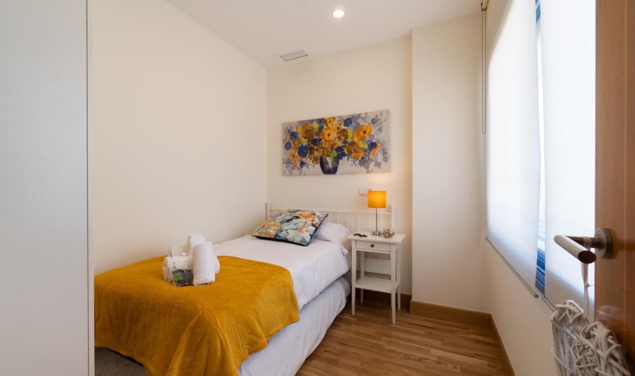 Apartamento Málaga Centro Maria Zambrano Exterior foto