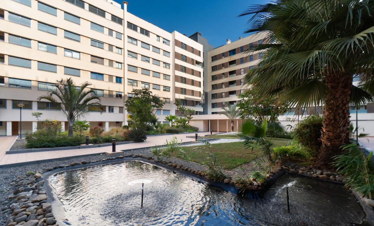 Apartamento Málaga Centro Maria Zambrano Exterior foto