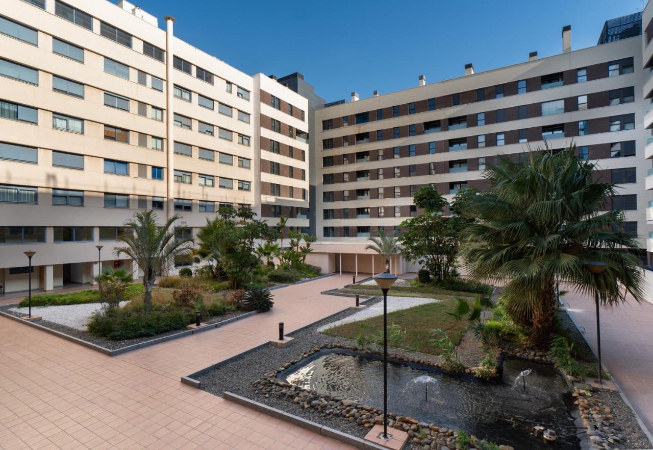 Apartamento Málaga Centro Maria Zambrano Exterior foto